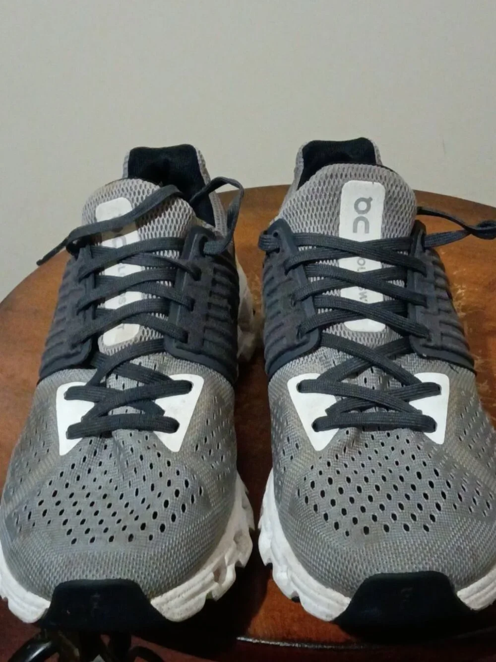 On Cloudswift 41.98922 Alloy/Eclipse Running Shoes Sneakers Women's Size 7.5